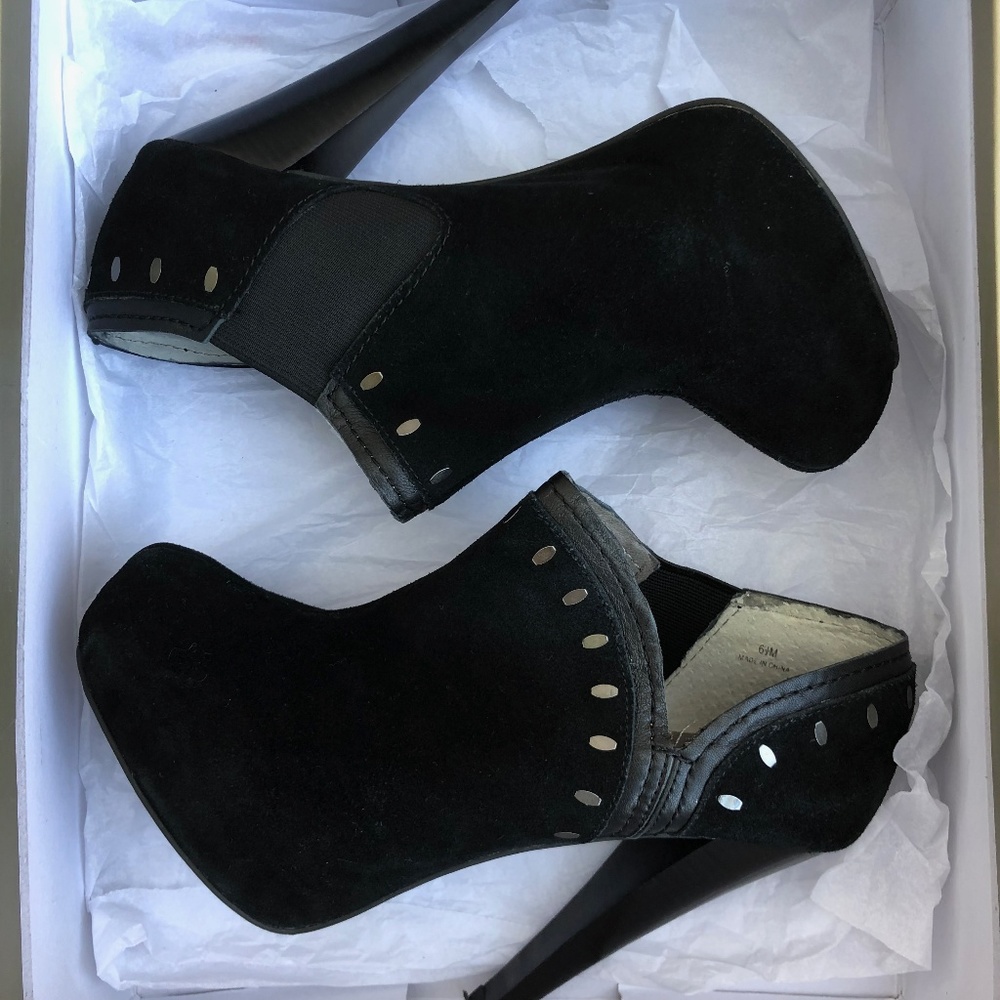 Levity Black Heel SuedeBooties w/ Embellishment